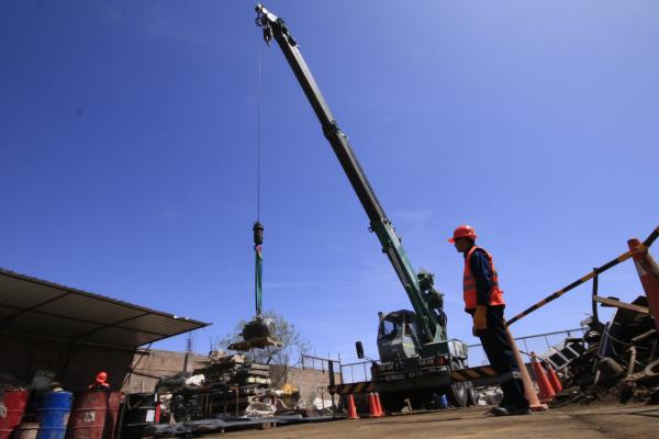 Grúa Kobelco RK70-M 